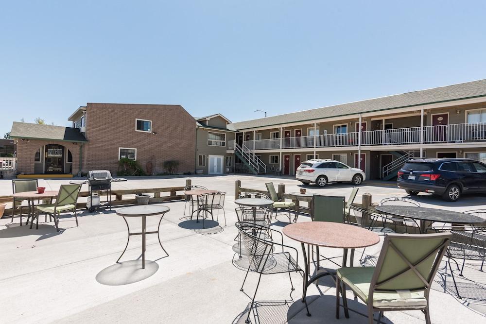 1St Interstate Inn Montrose Exteriér fotografie